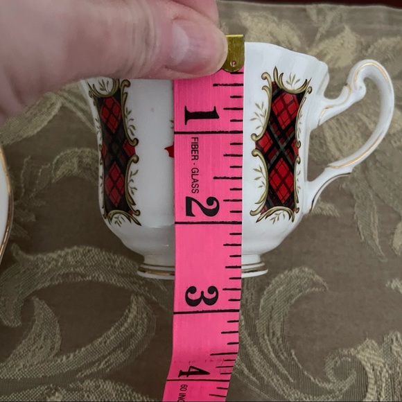 Royal Adderley Maple Leaf Tartan Teacup & Saucer - Picture 9 of 10
